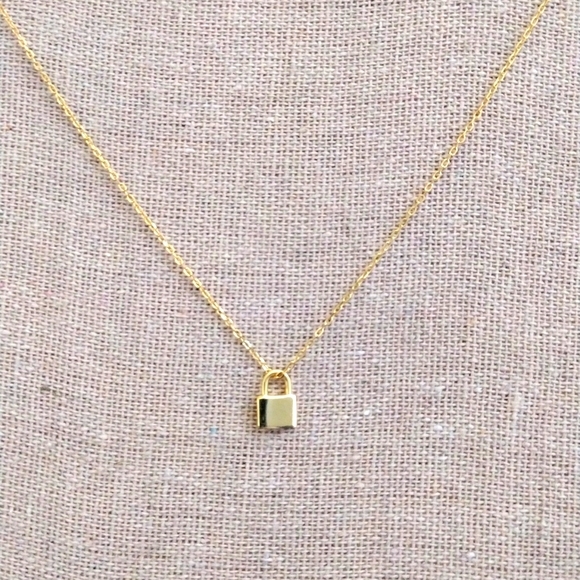 18kt Gold Lock necklace - Picture 3 of 5